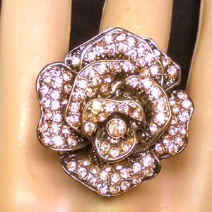 Jewelry - Elegant Fancy Rose Flower Rhinestones Sexy Ring Jewelry - Elegant Fancy Rose Flower Rhinestones Sexy Ring